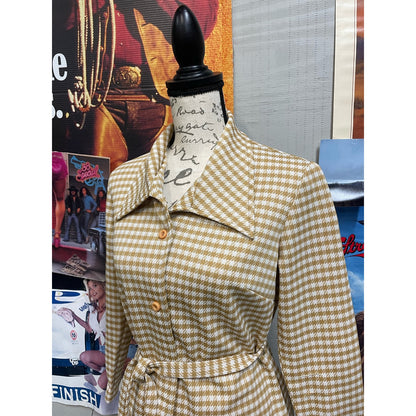 Vintage 70s Yellow and White Houndstooth Print Dagger Collar Skirt Set